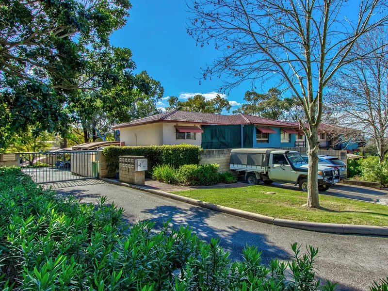 2 Bed + Study in Beautiful Setting