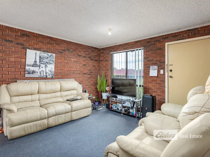 Invest or Owner Occupy, Central Townhouse