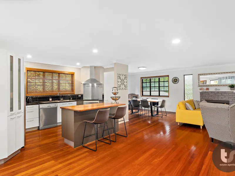 'PREMIER' LOCATION IN ORMISTON!