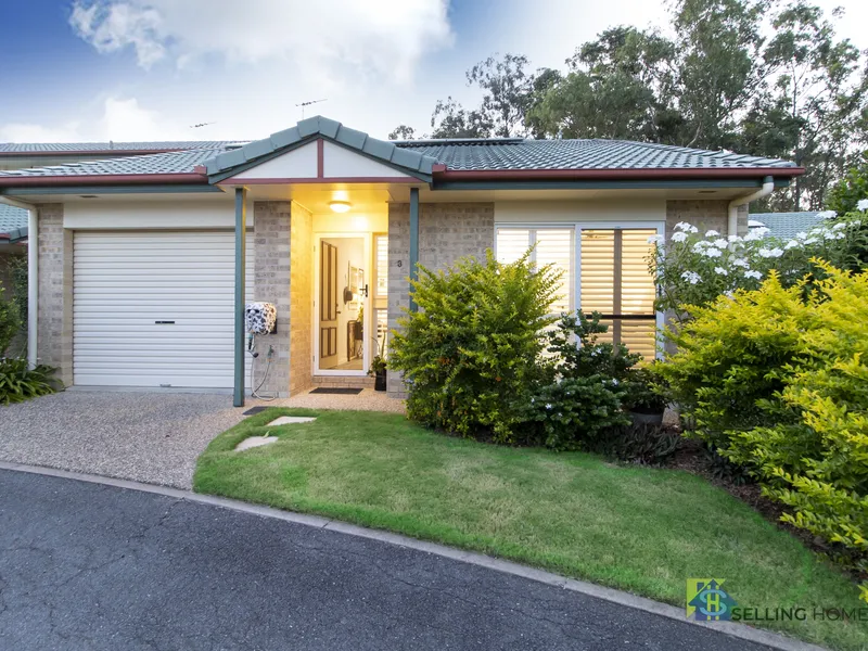Stunning Low Maintenance Living in Secure Complex