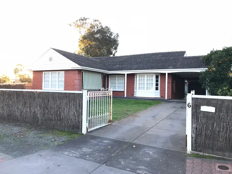 Lovely 3 Bedroom Family Home with brand new modern kitchen