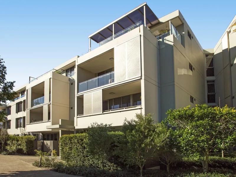 U365 NORTH FACING LARGE 2BR APARTMENT