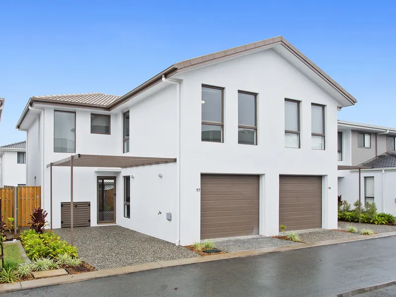 Contemporary Townhouse - Attention Investors