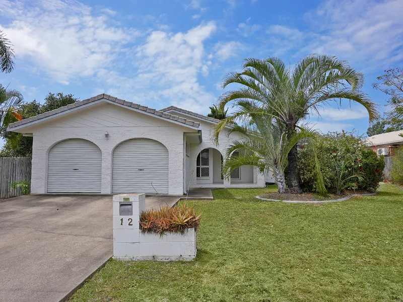 Large family home in a popular Annandale pocket