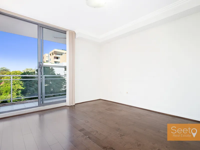 Full Brick Apartment Walk To Station