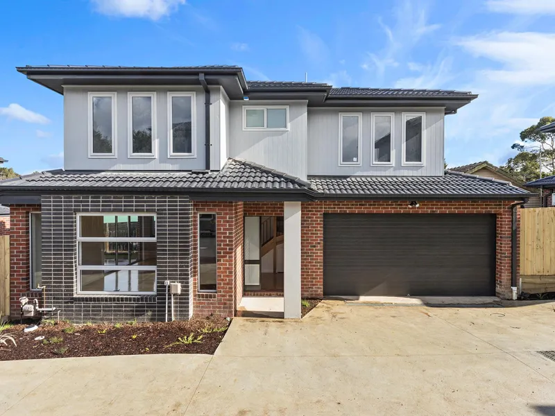 The choice is your's, FIVE Brand New High End Townhouses Available Now