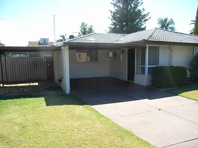 OPEN TO VIEW - FRIDAY, 09/04, 3.30-3.45PM - Avail mid April 2021 - Great Location, Beautiful Farrin Road, 3 Bedroom Duplex