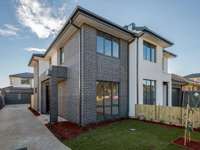 Near New Two Storey Townhouse