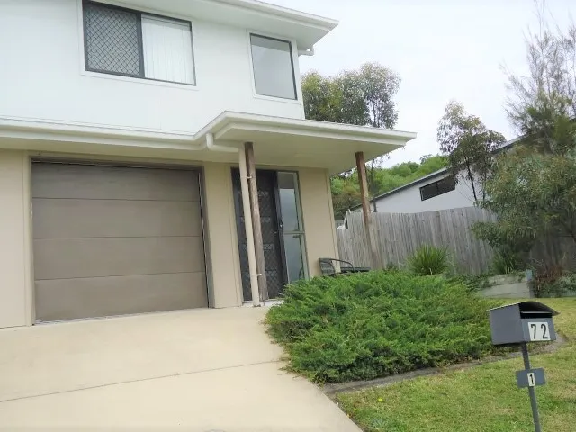 Beautiful 3 Bedrooms Townhouse for Rent