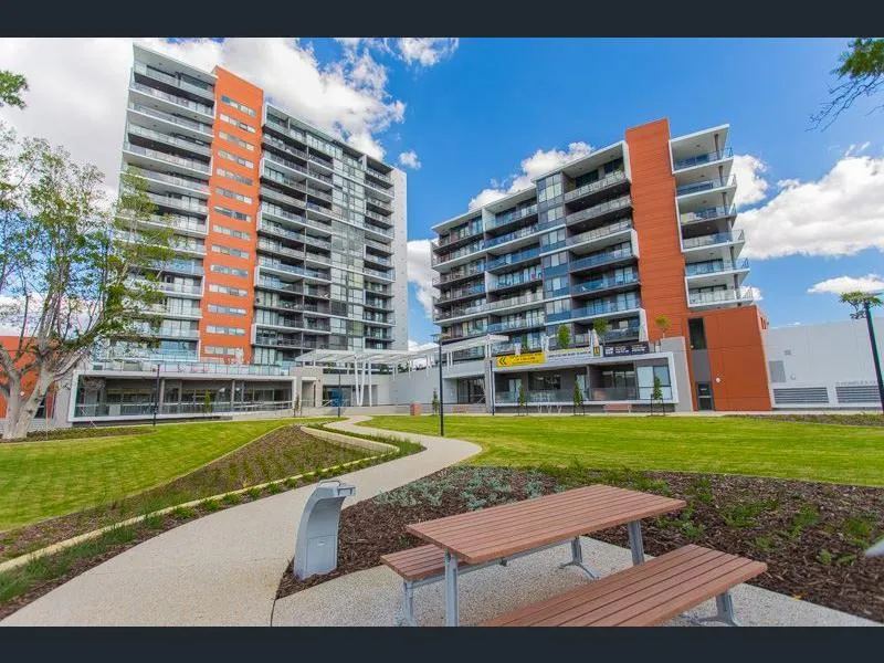 LOCATION LOCATION!  ALL THE TIME - Please call to view.