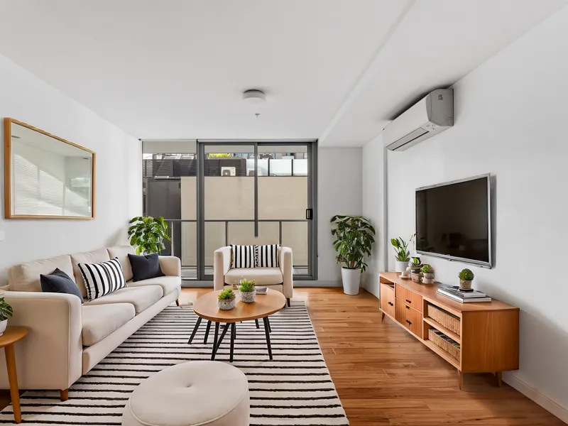 Your Passport To Enviable Bayside Living