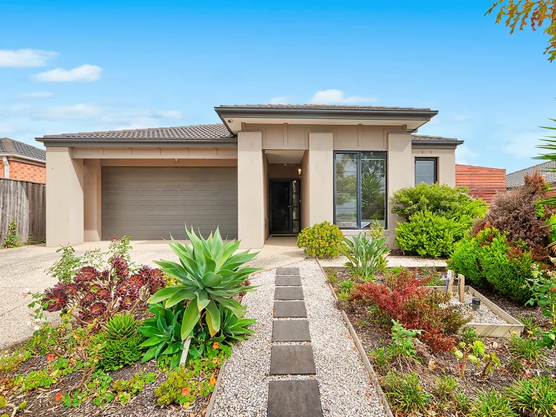 SIDE ACCESS, LARGE SUNROOM, WORKSHOP & LOCATED WITHIN WALKING DISTANCE TO THE STATION, SCHOOL, BBQ AREA AND MUCH MORE