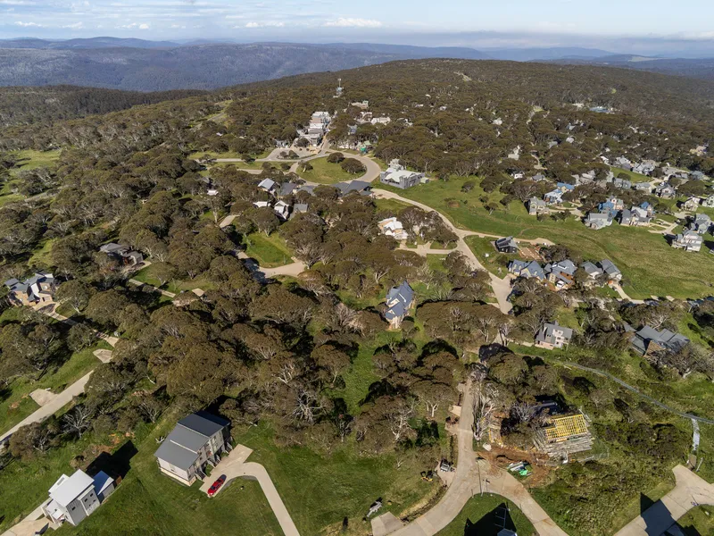 LAST REMAINING LAND AT THIS PRICE