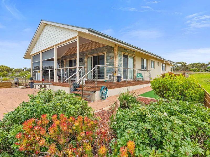 Live the Dream at a Beautiful Sea Side Development