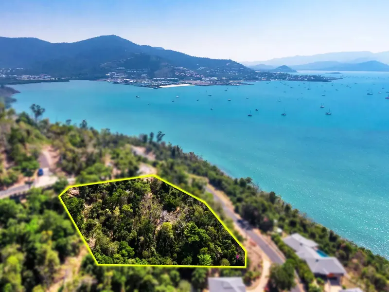 SOLD BY RAY WHITE - MASSIVE PRICE REDUCTION!