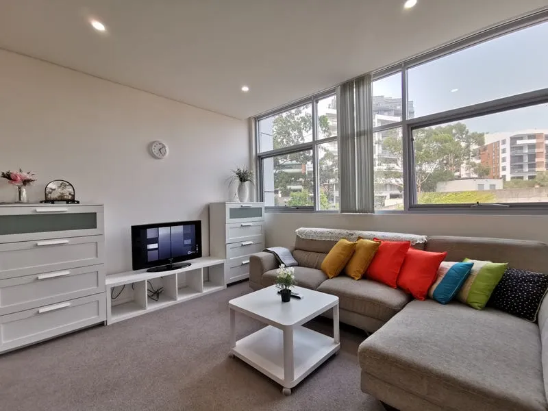 Fully Furnished Two Bedroom Two Bathroom plus large Study Area