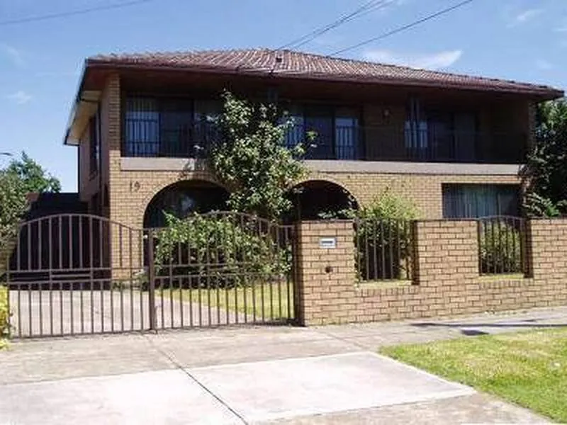 Spacious family home in great location!