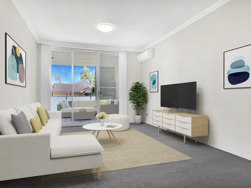 Park Central Location - Convenient Living
