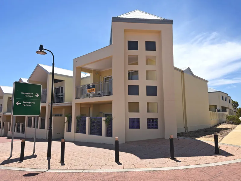 BEST OF APARTMENT LIVING!