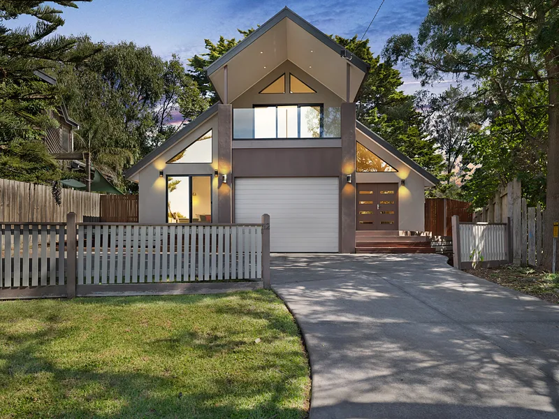 Architectural Beach home in Smiths Beach.