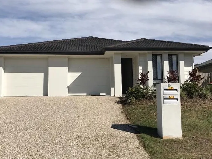 COSY 2 BEDROOM DUPLEX!