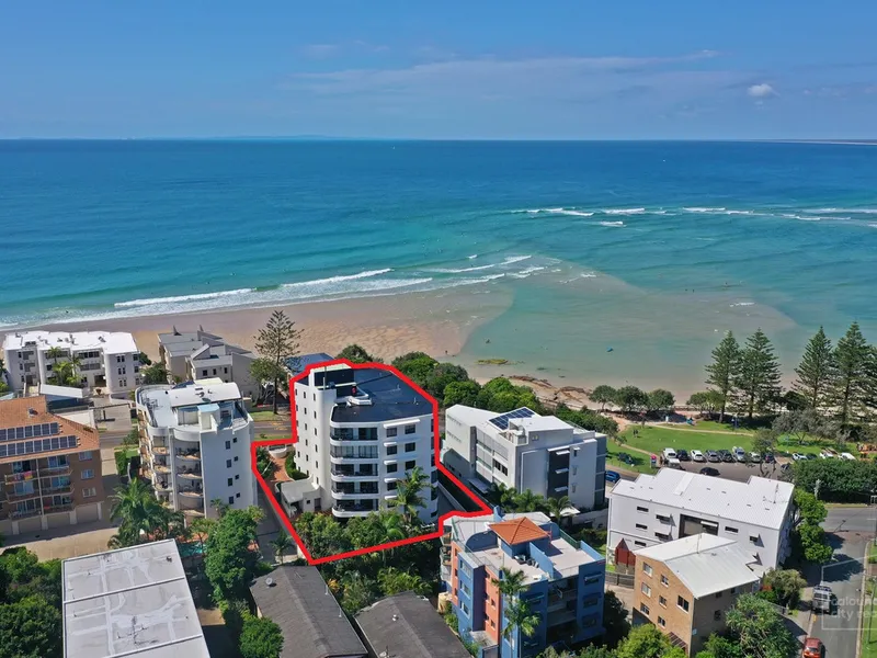 SPECTACULAR LOCATION & OCEAN VIEWS