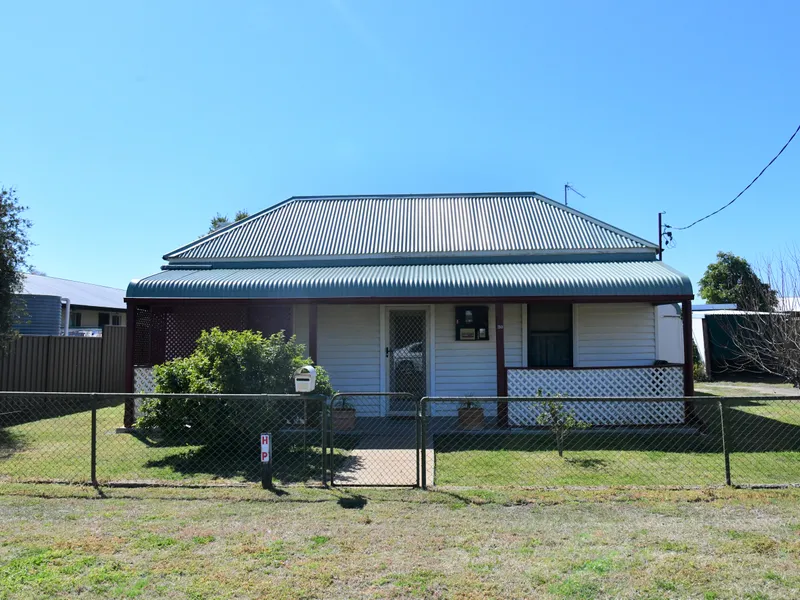 AFFORDABLE BEGINNINGS - PRICE, POSITION & POTENTIAL!
