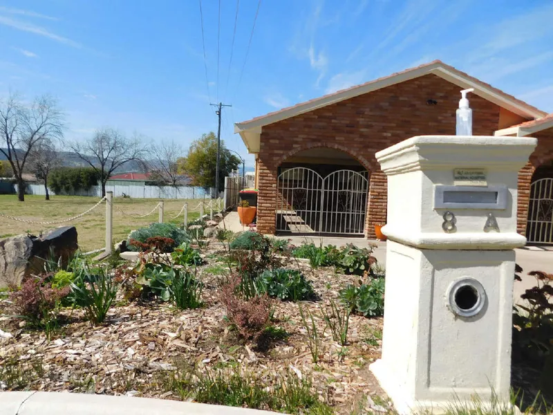 IDEAL QUIET POSITION