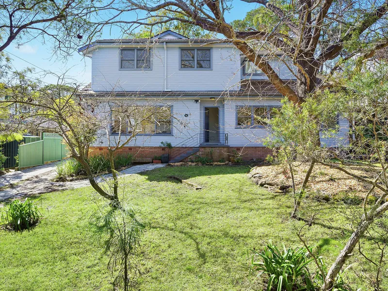 Character filled family home on north to rear 951sqm