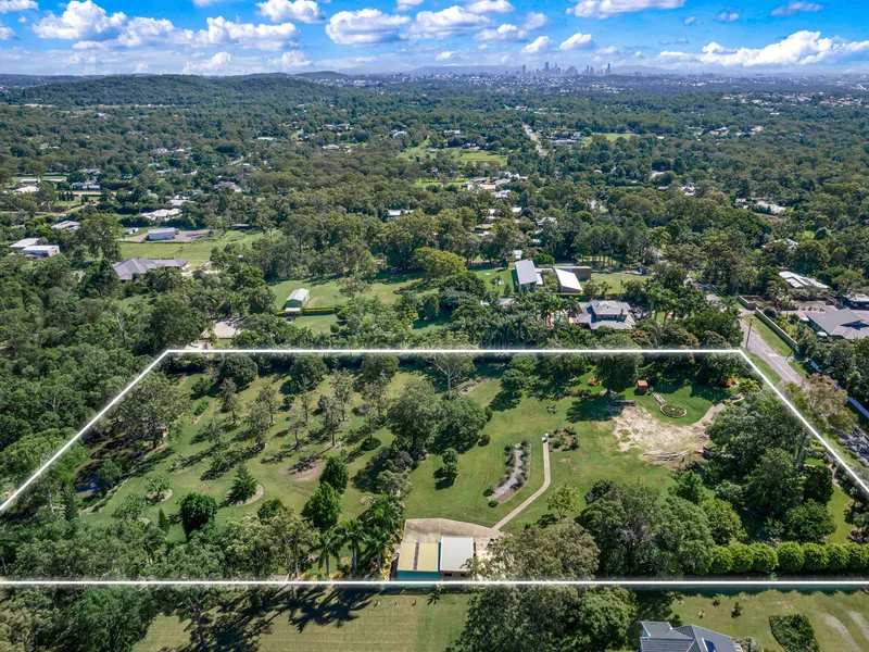 One of the finest London Road land offerings