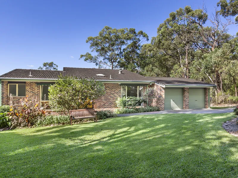 PROPERTY PREMIERE – Saturday 10th April, 11:00 - 11:30am