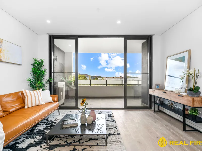 Brand New Stunning 3 Bedrooms Apartment in Prime Location! Just Released!