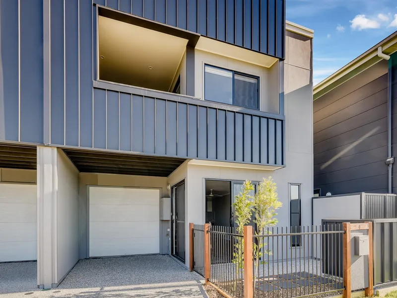 Modern Townhouse in Baringa