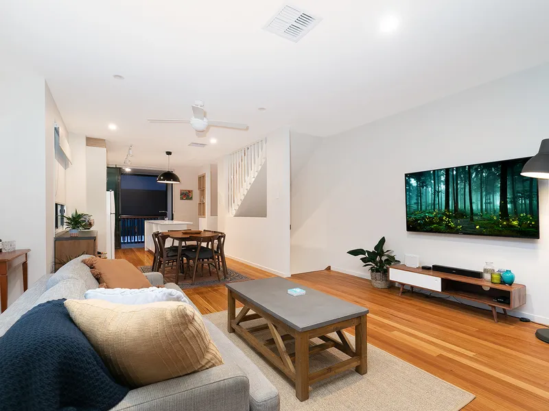 Luxury Townhome..Small Boutique Complex..Make It Yours!!