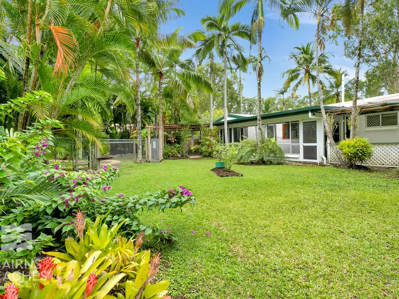 PRIME BEACHSIDE LOCATION & POTENTIAL PLUS on 967m2!