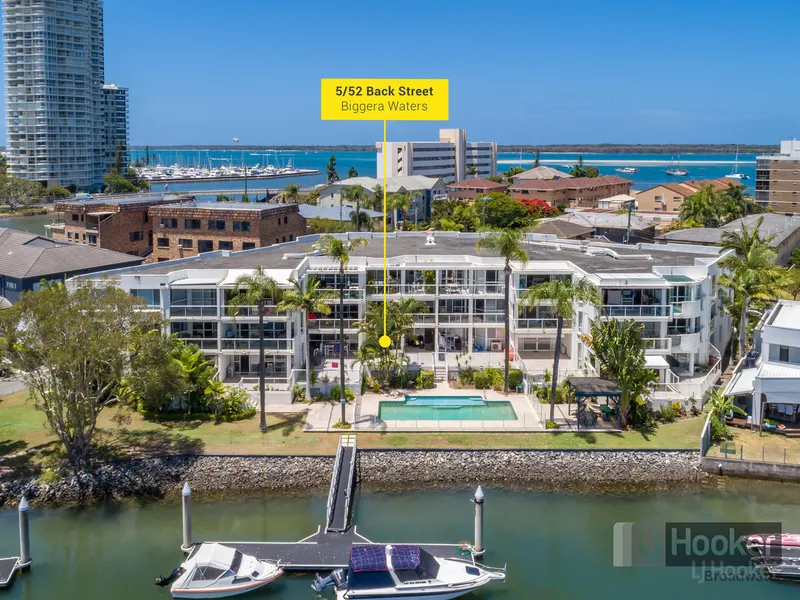 Stunning two bedroom ground floor apartment