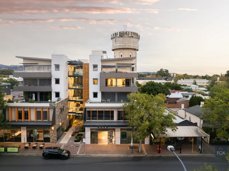 North Facing Sub Penthouse apartment in Norwood's tightly held and ever popular Nuova Complex. Perched high on the parade, the views will amaze!