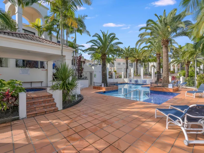 Located In A Popular Location of Robina - Be Quick
