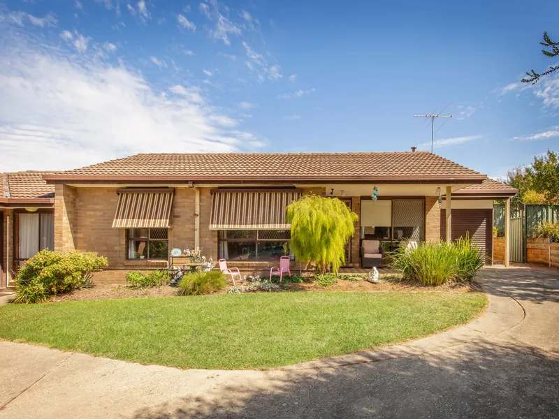 West Albury Townhouse-One of Two on the Block