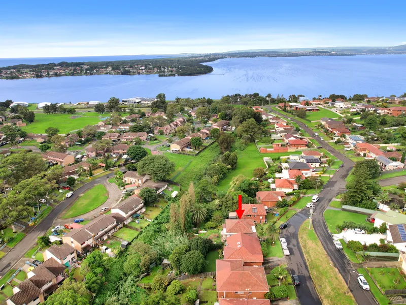 Family Home with Dual Income Potential