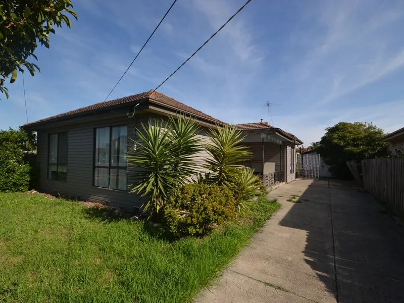 Walking to the new train station