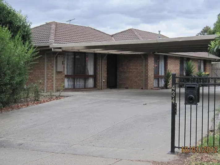 3 BEDROOM HOME IN A PRIME LOCATION