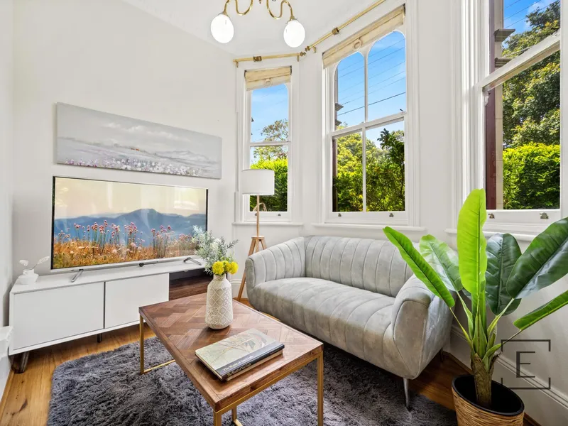 Charming Ground Floor Apartment