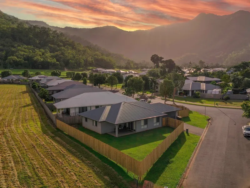 WHY BUILD WHEN YOU CAN MOVE STRAIGHT IN !