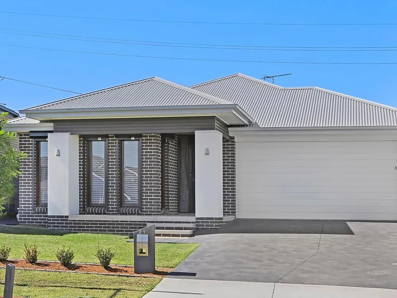 Century 21 The Paramount Group