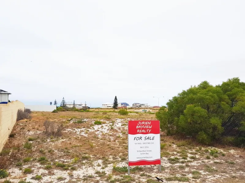 Great block with OCEAN VIEWS