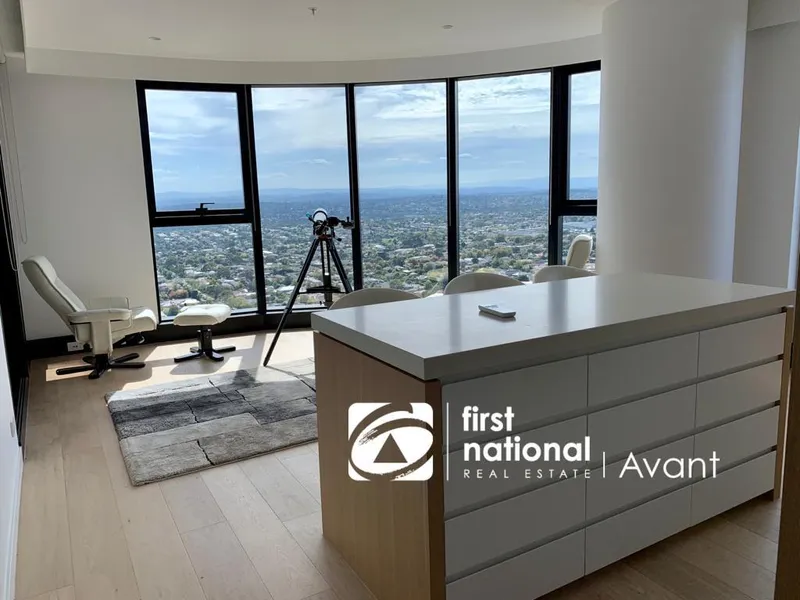 Your dream apartment in the heart of Box Hill!