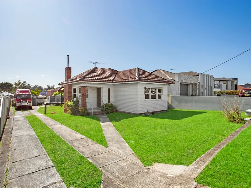 NEAT HOME, BIG BLOCK, DEVELOPMENT POTENTIAL