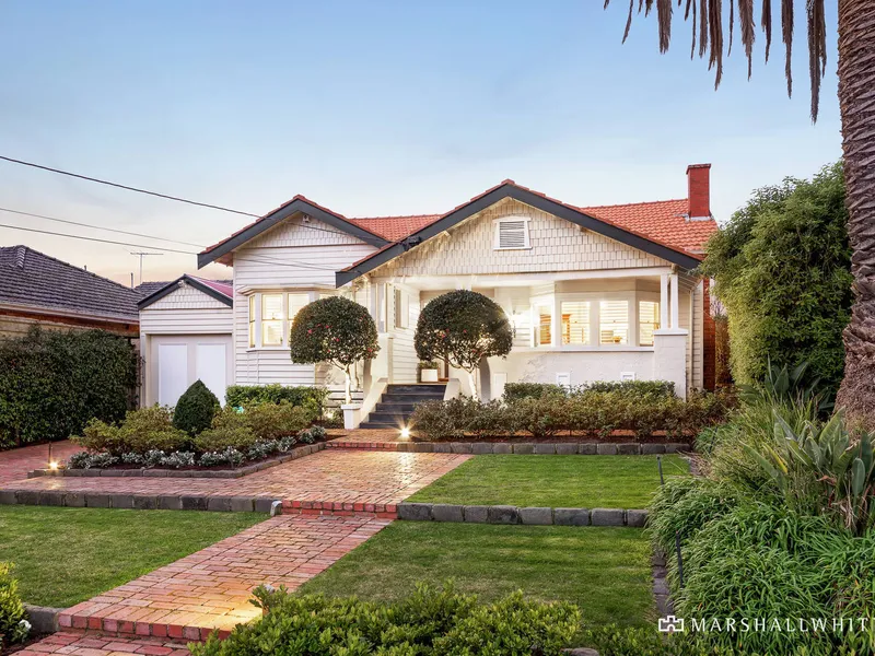 Stunning Living in Prized Bayside Locale