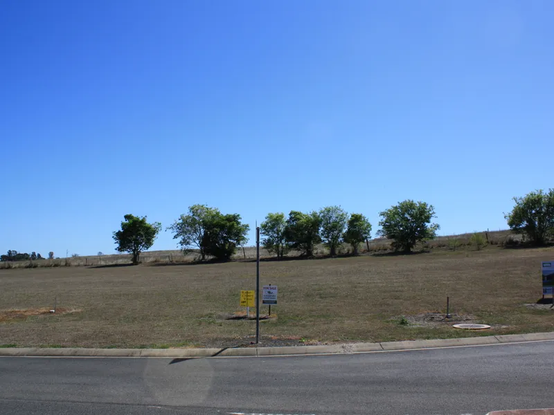 LAND SALES DIRECT. AFFORDABLE HOMESITE WITH SEWER AND TOWN WATER IN IDYLIC COUNTY TOWN.